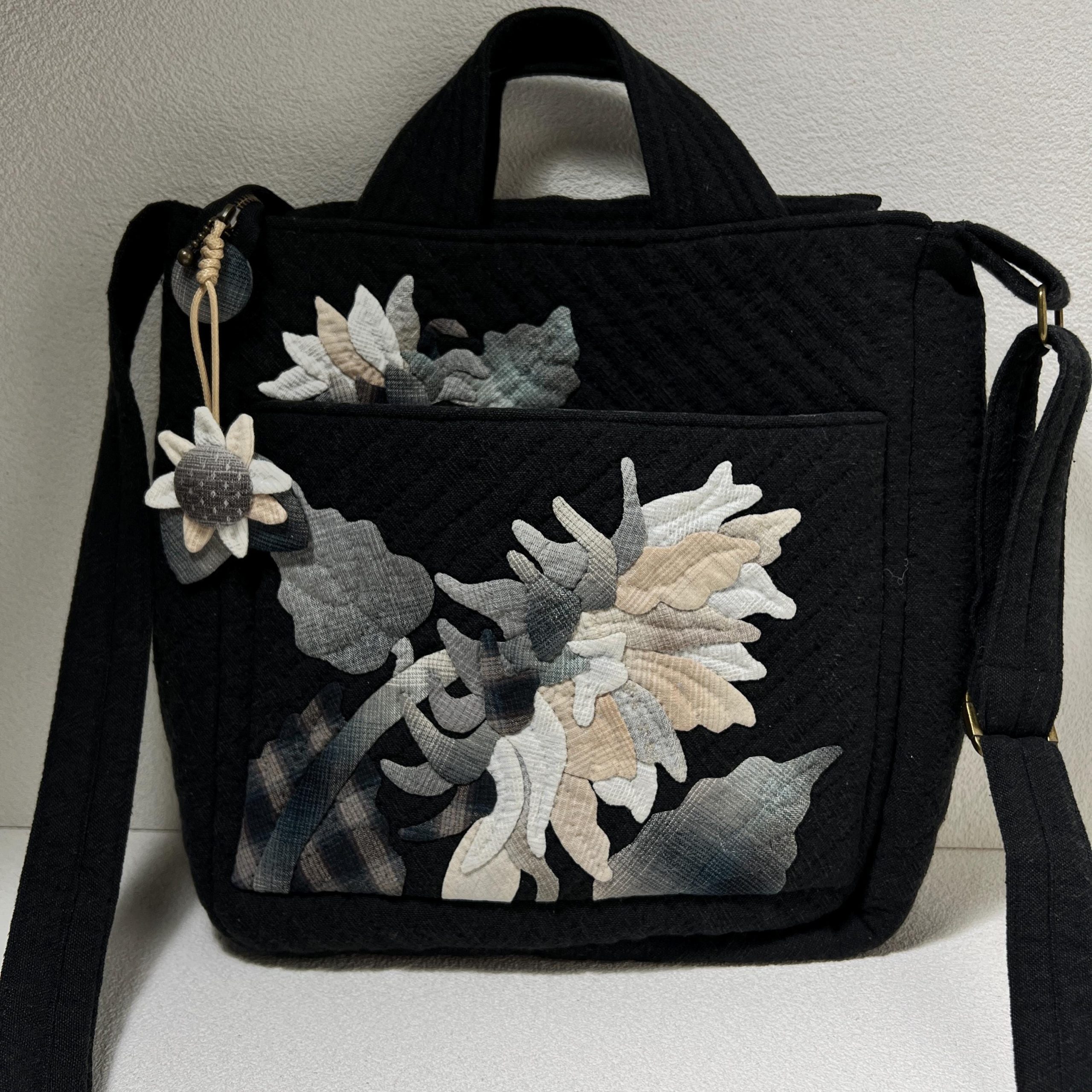 Elegant Monochrome Sunflower Appliqué Quilted Fabric Tote Bag