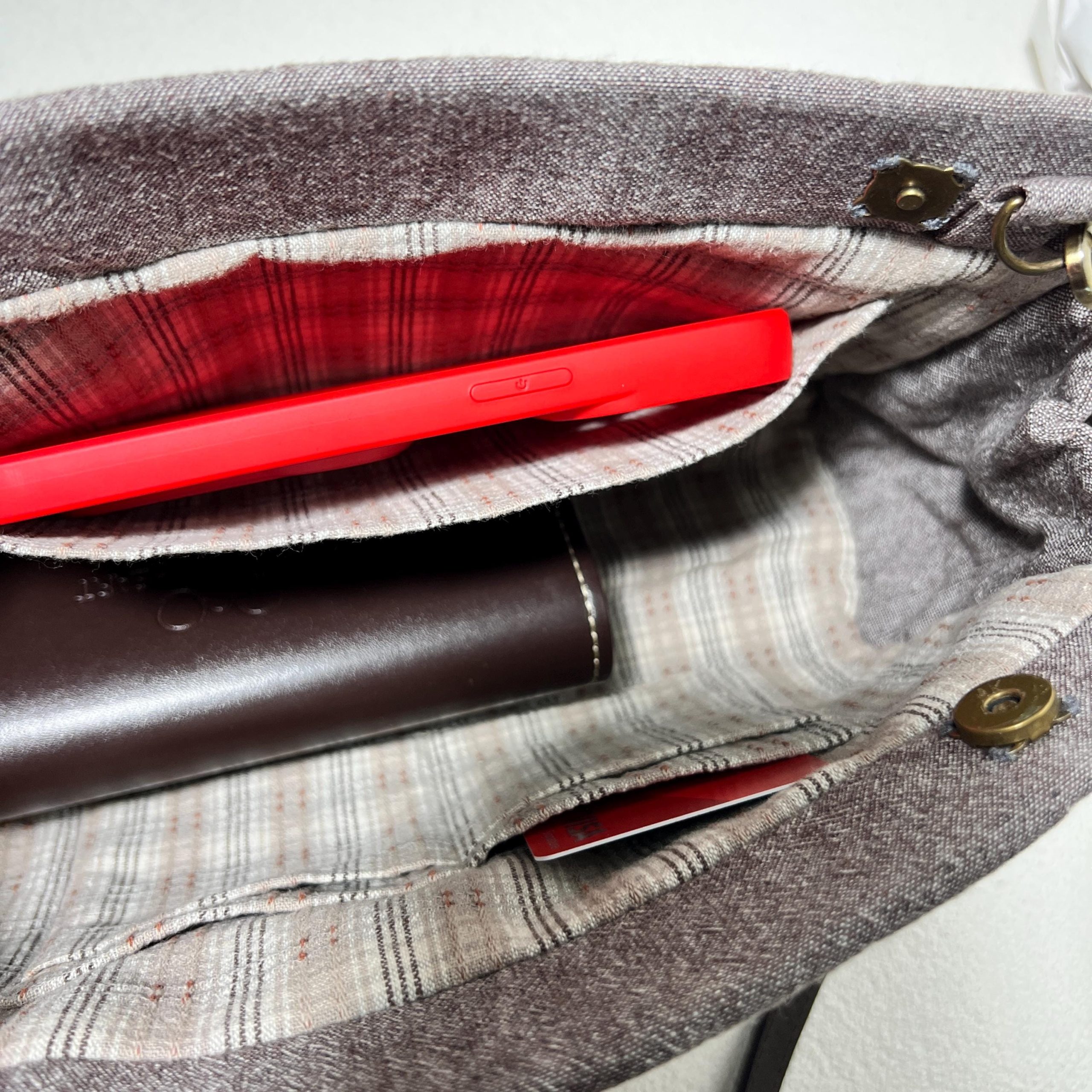 Whimsical Woodland Mole Appliqué Quilted Fabric Crossbody Bag - Image 3